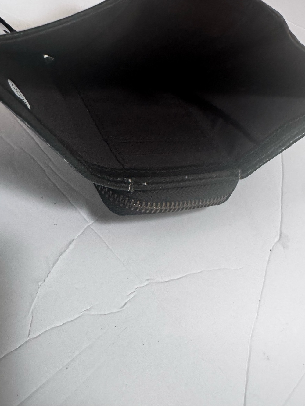 Roots Black Leather Trifold Wallet White Stitch Zip Coin Pocket Organizer Case - Picture 8 of 15